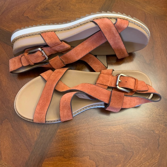 Sofft Fairbrook Sunset Orange Sandals size 7.5 - Picture 4 of 7